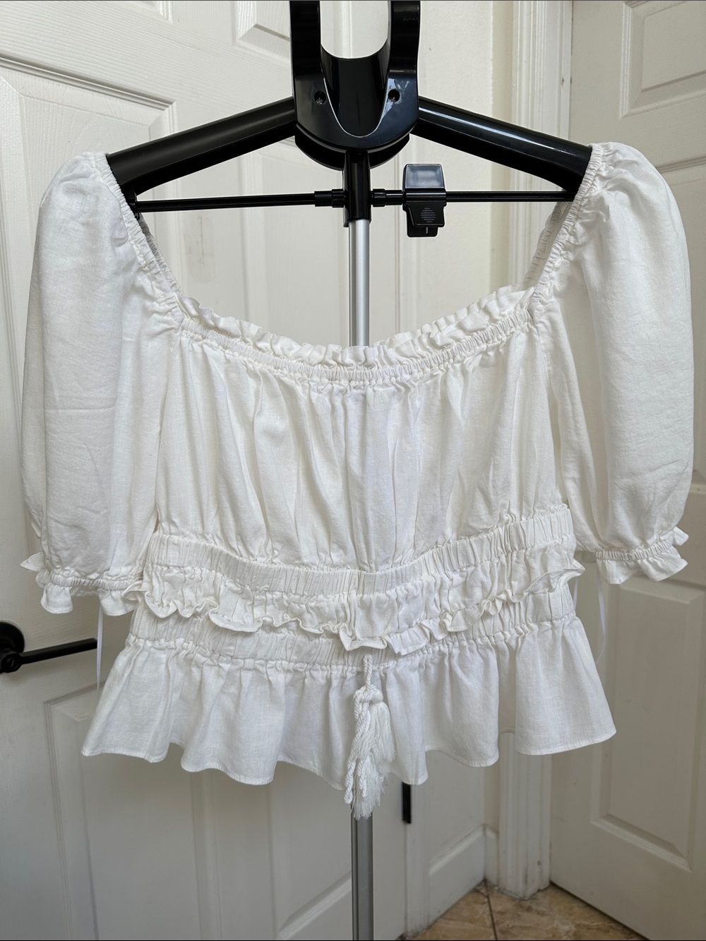 Women’s Cream Smocked Puff Sleeved Crop Top By a loves a In Size L